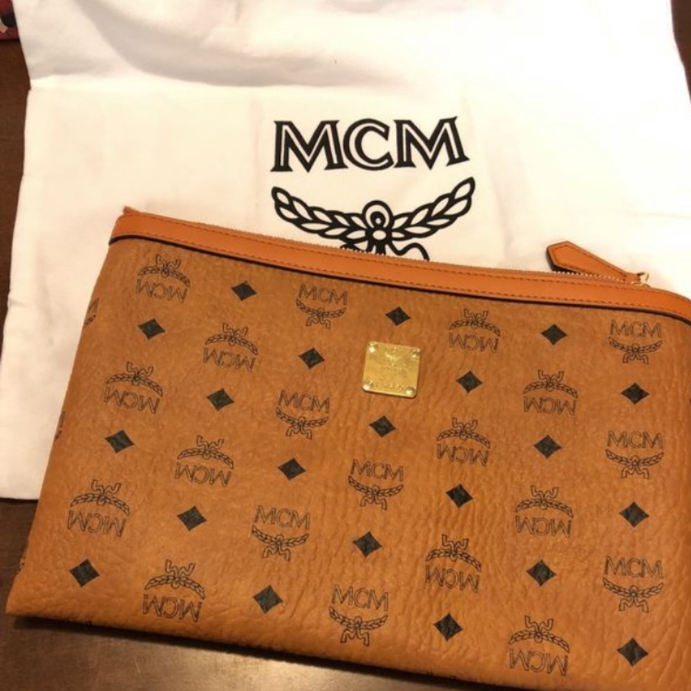 MCM Clutch - NEW
